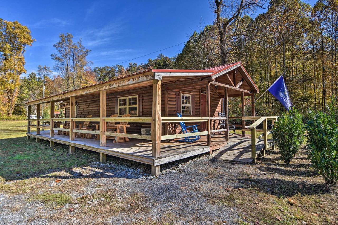 Pet-Friendly Cabin With Fire Pit And River Access! Parsons Exterior photo