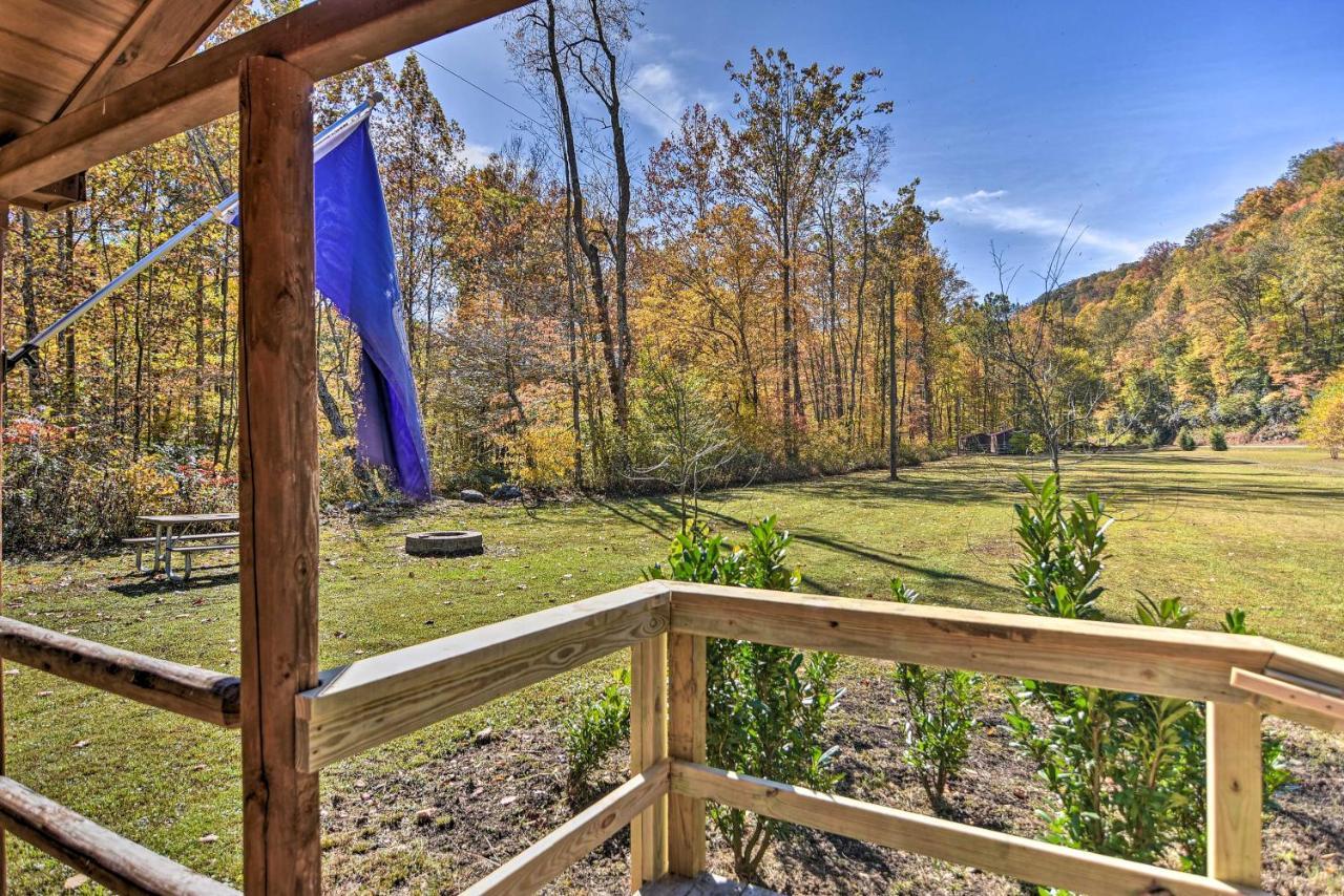 Pet-Friendly Cabin With Fire Pit And River Access! Parsons Exterior photo